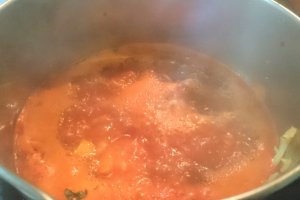 Ciorba de ardei umpluti cu carne de vitel
