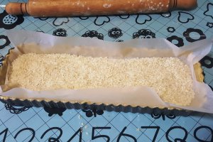 Desert tarta cu capsune si 3 ani de bucataras