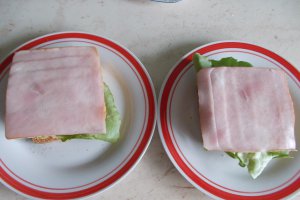 Club sandwich cu ou