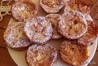 Desert mini clafoutis cu mere si pere