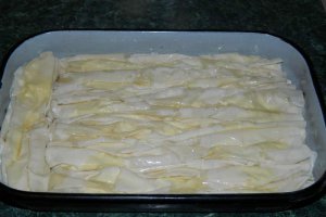 Aperitiv placinta creata cu branza sarata