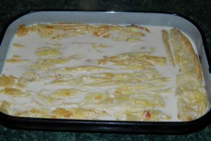 Aperitiv placinta creata cu branza sarata