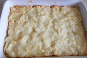 Budinca sarata, cu paste si branzeturi