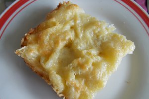 Budinca sarata, cu paste si branzeturi