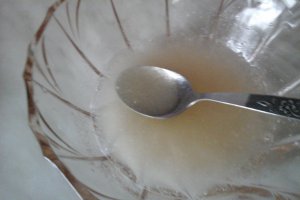 Desert cheescake de capsuni si jeleu de visine