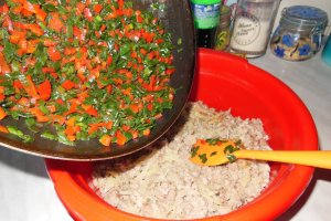Cosulete cu carne pentru picnic