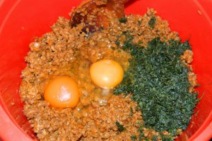 Pateuri cu carne