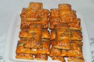 Pateuri cu carne
