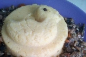 Mancare de ciuperci