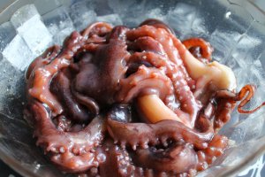 Tentacule de calamar la slow cooker Crock-Pot