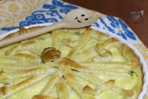 Aperitiv tarta cu spanac si branzeturi