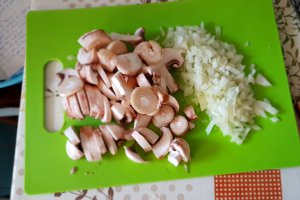 Carne de porc cu ciuperci