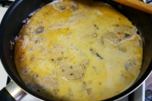 Carne de porc cu ciuperci