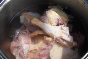 Ciorba de pui cu dovlecei