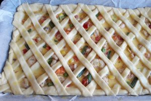 Placinta cu pui si legume