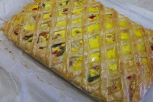 Placinta cu pui si legume