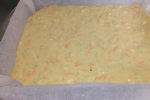 Tarta cu legume si branza