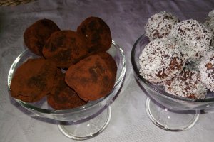 Desert bilute rapide cu nuca si piscoturi