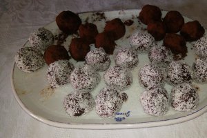 Desert bilute rapide cu nuca si piscoturi
