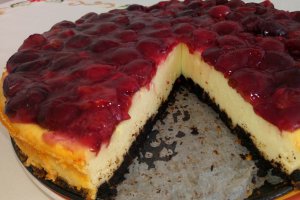 Desert cheesecake copt, cu cirese