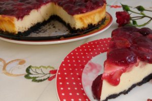 Desert cheesecake copt, cu cirese