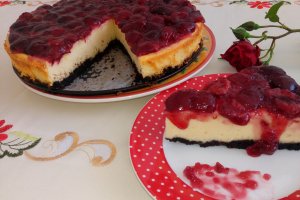 Desert cheesecake copt, cu cirese