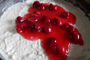 Desert cheesecake cu visine, fara coacere