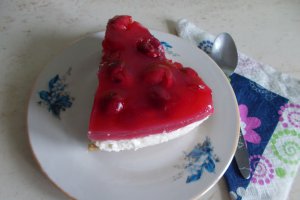 Desert cheesecake cu visine, fara coacere