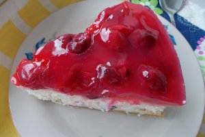Desert cheesecake cu visine, fara coacere