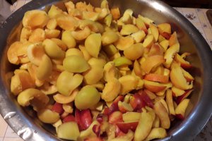 Gem de caise, piersici si nectarine