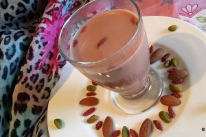 Kashmiri Chai, ceai roz indian