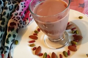 Kashmiri Chai, ceai roz indian