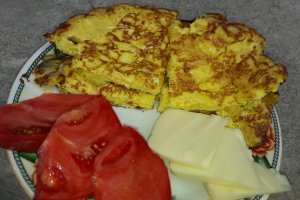 Aperitiv omleta cu fulgi de porumb