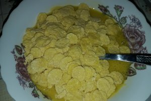 Aperitiv omleta cu fulgi de porumb