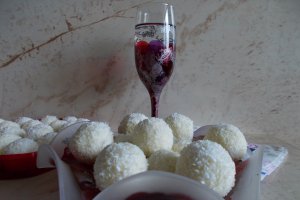 Desert bomboane Raffaello, cu arahide