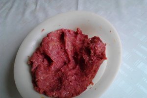 Chiftele cu sos de rosii