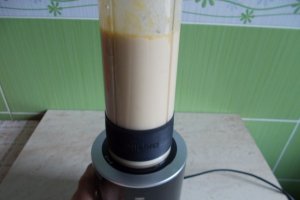 Milkshake de piersici si banane