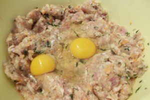 Chiftele din carne de porc