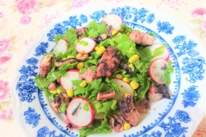 Salata cu calamar si loboda de gradina