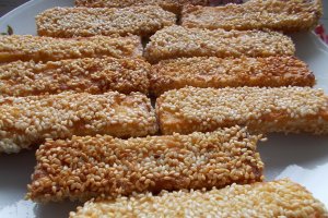 Aperitiv friganele cu susan