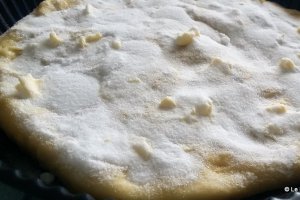 Desert placinta cu zahar