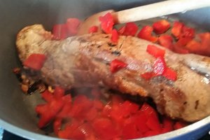 Muschiulet de porc cu curry verde