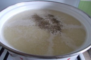 Supa-crema de cartofi si telina, cu crutoane