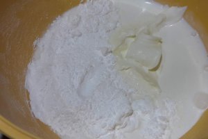 Desert cheesecake cu ciocolata si zmeura
