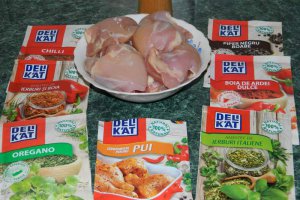 Pulpe de pui marinate, la cuptor