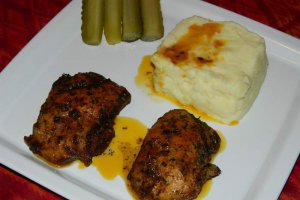 Pulpe de pui marinate, la cuptor
