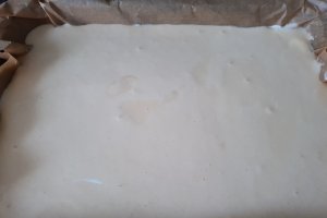 Desert prajitura turnata cu branza