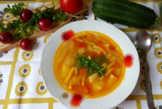 Ciorba de legume a la Cleme, acrita cu zarzare