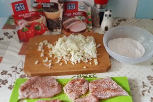 Escalop de porc in sos de mustar