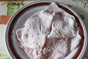 Escalop de porc in sos de mustar